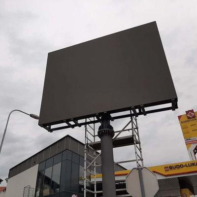 การควบคุมเครือข่าย ผนังวิดีโอ LED กลางแจ้งขนาดใหญ่ พร้อมโมดูล LED P10 Rgb