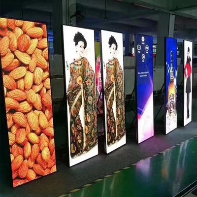 GCL LED โปสเตอร์จอ P2.5 โปสเตอร์ LED นอกสําหรับโฆษณาพาณิชย์เคลื่อนย้าย
