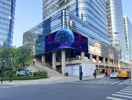 โฆษณา GCL HD ภาพถ่าย 3 มิติกลางแจ้ง LED P2.5 P2.97 P3.91mm LED Screen
