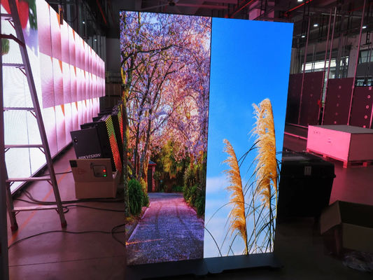 โปสเตอร์ LED สําหรับศูนย์การค้า ศูนย์แสดงสินค้า ร้านอาหาร ร้านค้าปลีก