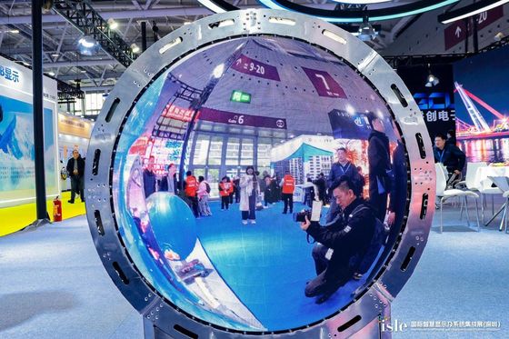 P2.0mm LED Spherical Screen Series 360 องศา ดูเต็มขนาดจอสามารถปรับแต่งได้