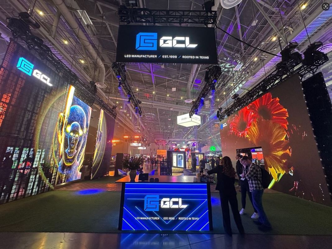 หน้าจอจอเรือนนอกแบบเช่า Mesh Led Display Gflow ด้วยอัตราความโปร่งใสมากกว่า 60%